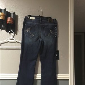 Maurice’s boot cut jeans